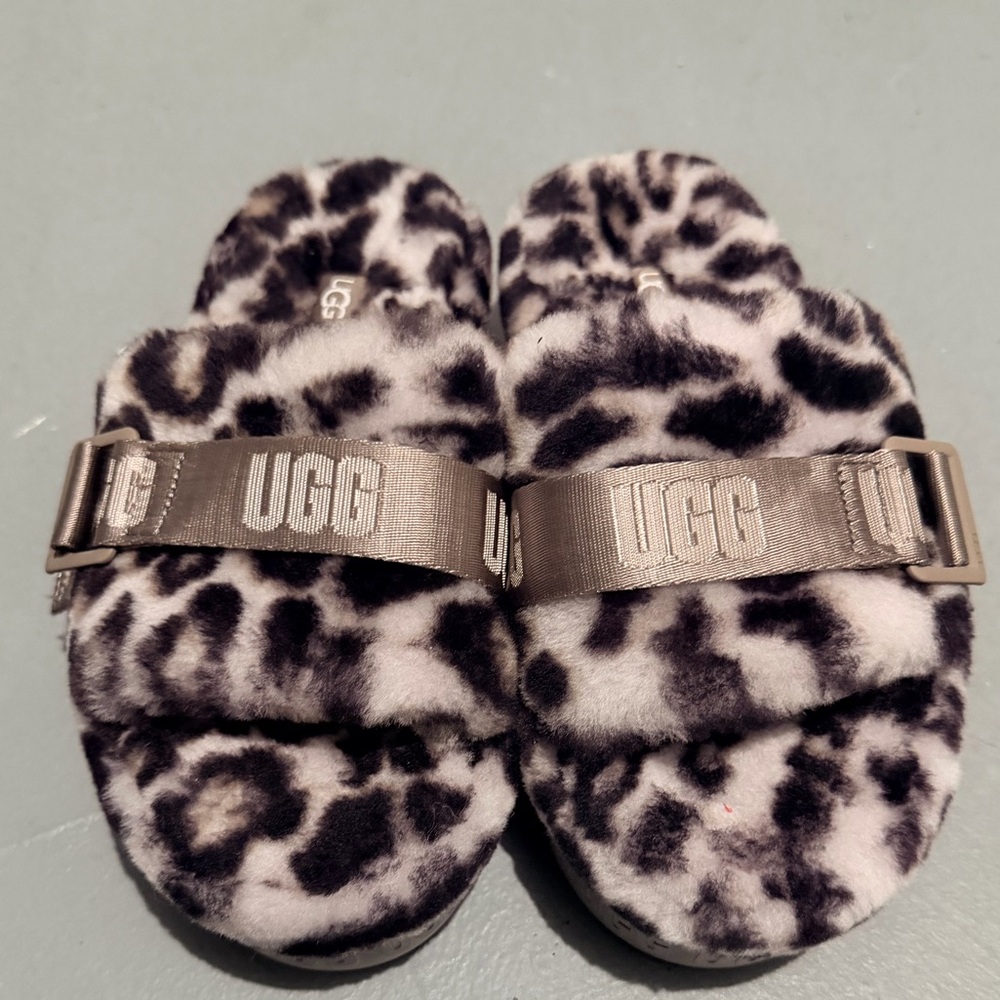UGG Gray and Black Fluffy Slippers